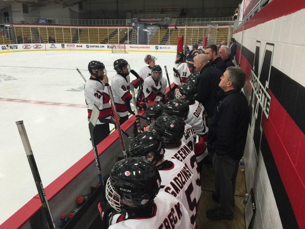 The Redmen face the Warren DeLaSalle Pilots in the 2016-2017 season.
