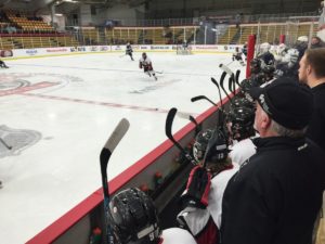 marquette_redmen_hockey_vs_sault_ste_marie_blue_devils_123016_103
