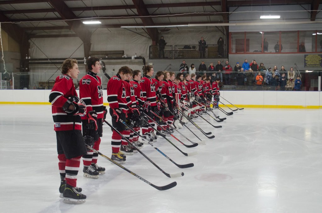 The Marquette Redmen Hockey Team 2016