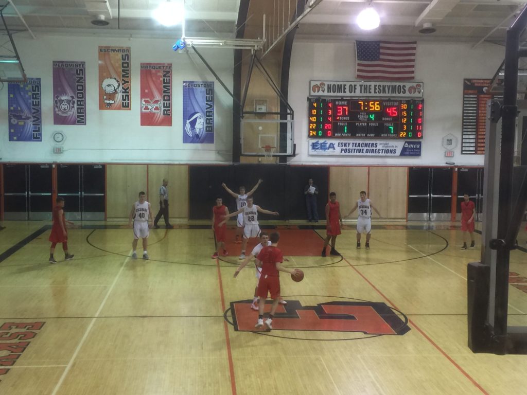 The Marquette Redmen take the win in overtime and defeat the Escanaba Eskymos 67-57 on Good Time Oldies 97.5 GTO and GTO.FM! Way to go!
