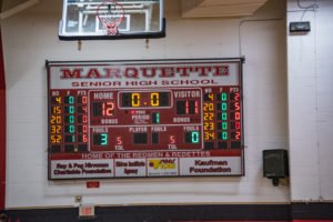 The game was tight all through the first quarter.