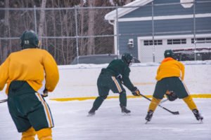 The teams started playing just after 1pm.
