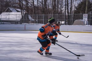 Both teams exhibited great control of the puck and team work!