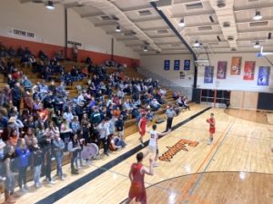 Marquette In-bounding the Ball