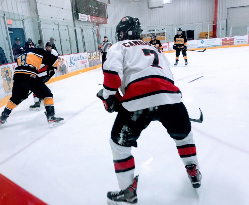 Marquette Redmen Hockey vs Traverse City Central Trojans