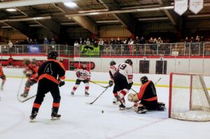 Marquette looking for the goal
