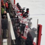 Redmen bench