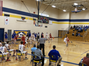 Marquette player #4 taking his shot!