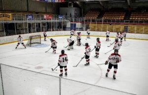 The Redmen hosted the Gremlins tonight!