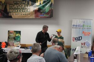 Mark and Dawn Evans also helped emcee.