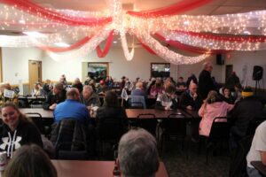 The Christmas decorations were still up, pretty!