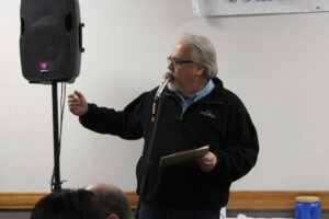 Walt kept the audience entertained