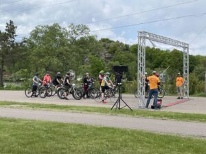 The first wave lined up!