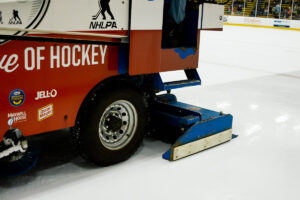 2026-pigs-n-heat-charity-game